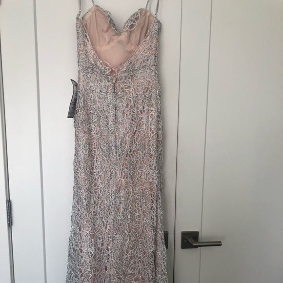 Dress - Picture 2 of 6